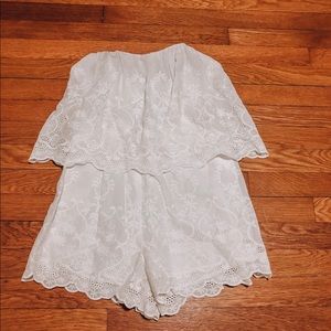 White strapless romper. SZ SM - NWT